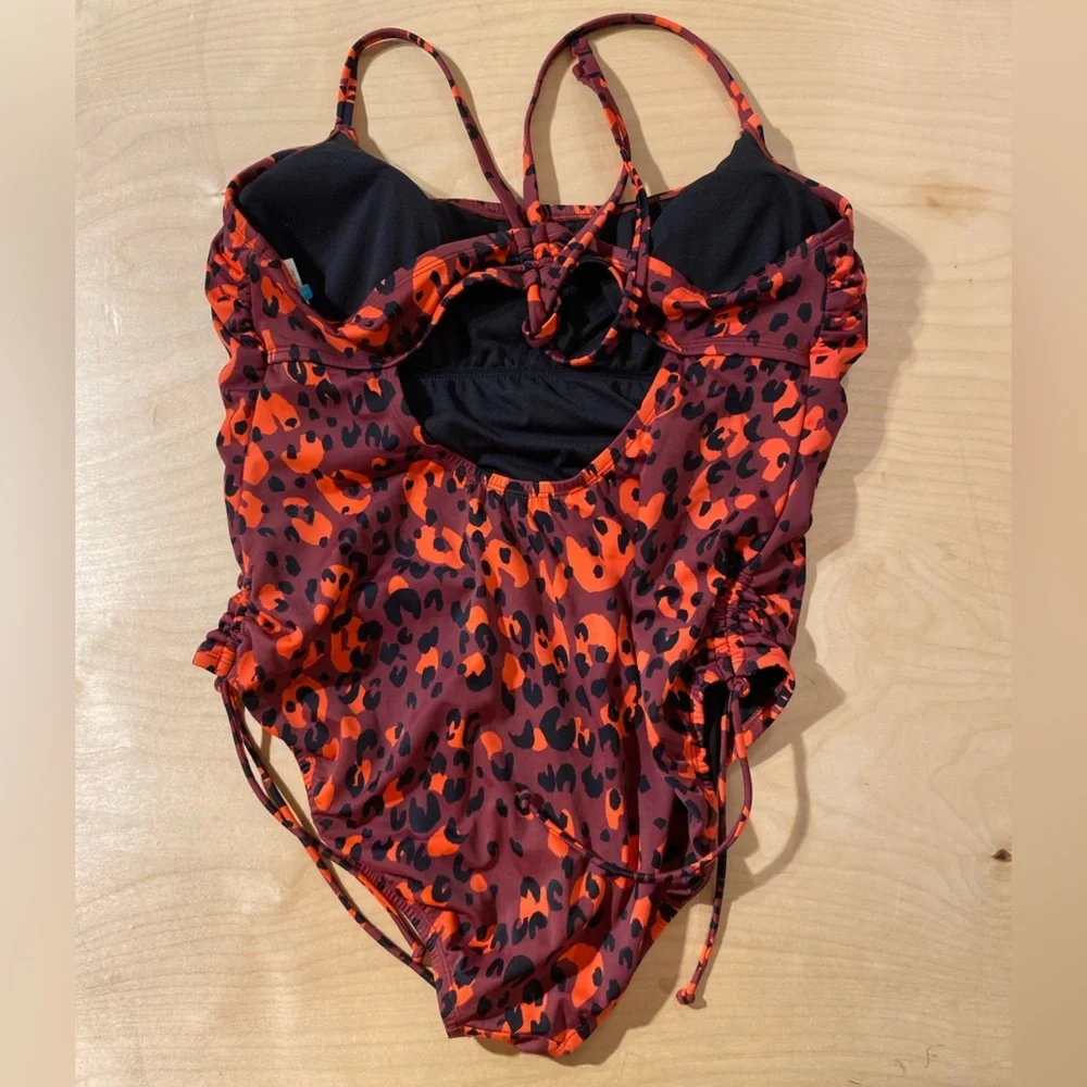 Beach Betty Leopard Print Swimsuit XL (OO)